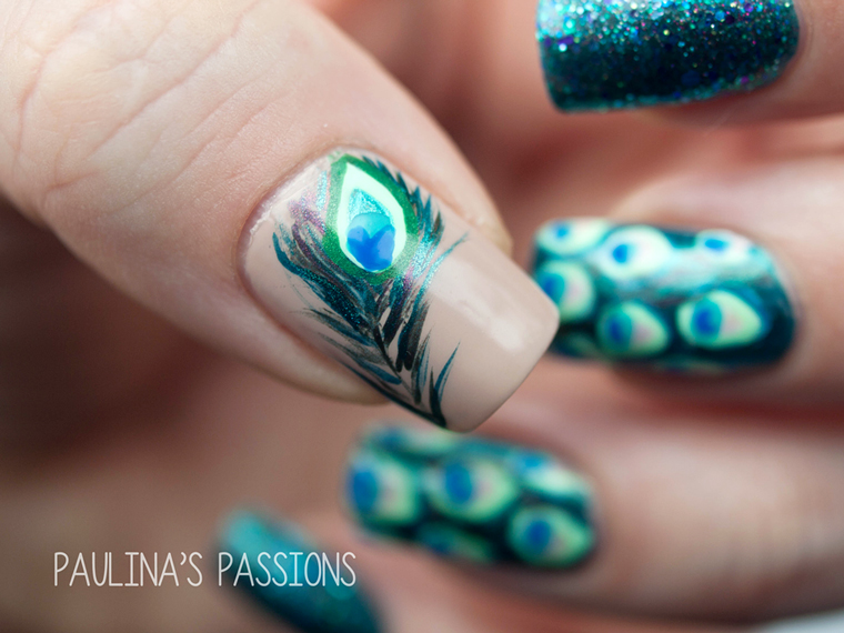 32 Heavenly Feather Nails
