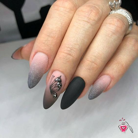 30 Perfect Mother’s Day Nails To Honor The Queens Of Our Lives